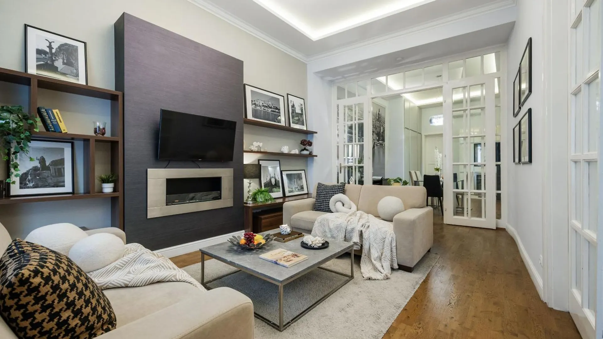 בודפשט Skyline Serenity Retreat - Regi Most Famous Street דירה